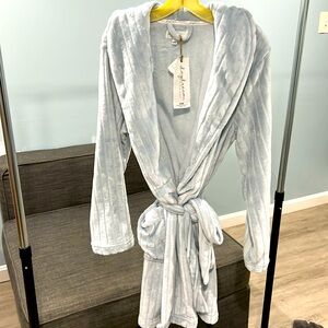Bathrobe soft light gray